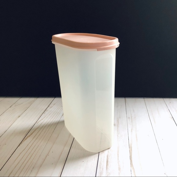 Tupperware Modular Mate 4, 9-3/4 Cup #1614 - Picture 3 of 6